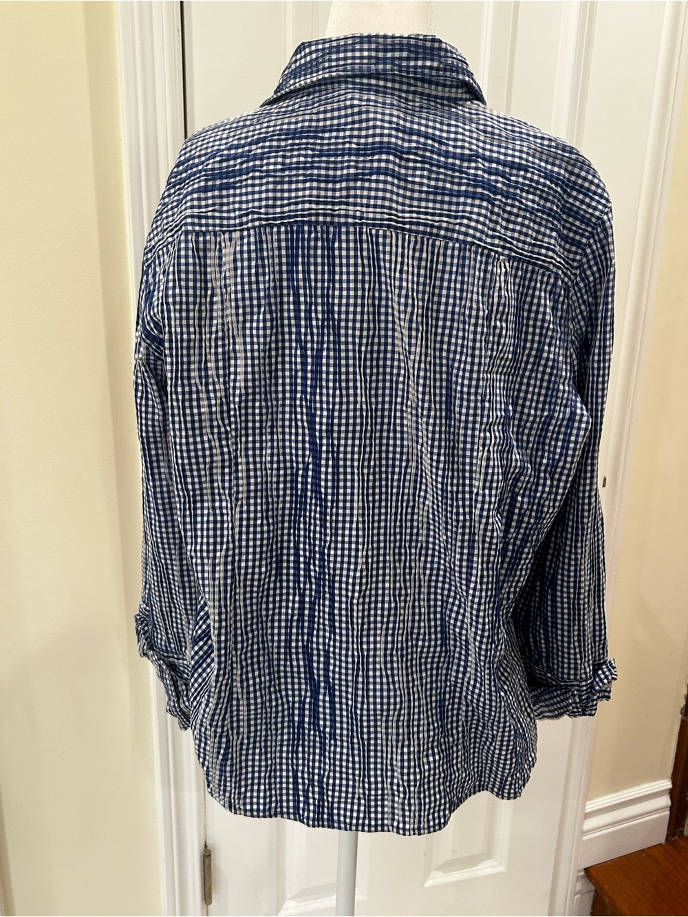 Foxcroft blue white Gingham Button Front Lightweight Classic Preppy Top - Picture 4 of 7